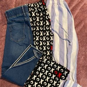 3 bottoms, 1 jean, 1 pajama, 1 lounge/pajama